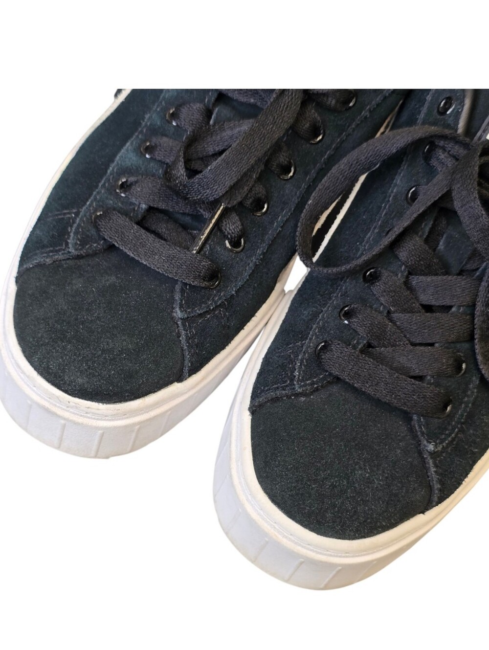 Puma Women's 7.5 Mayze Black Suede Platform Sneakers - Picture 6 of 11